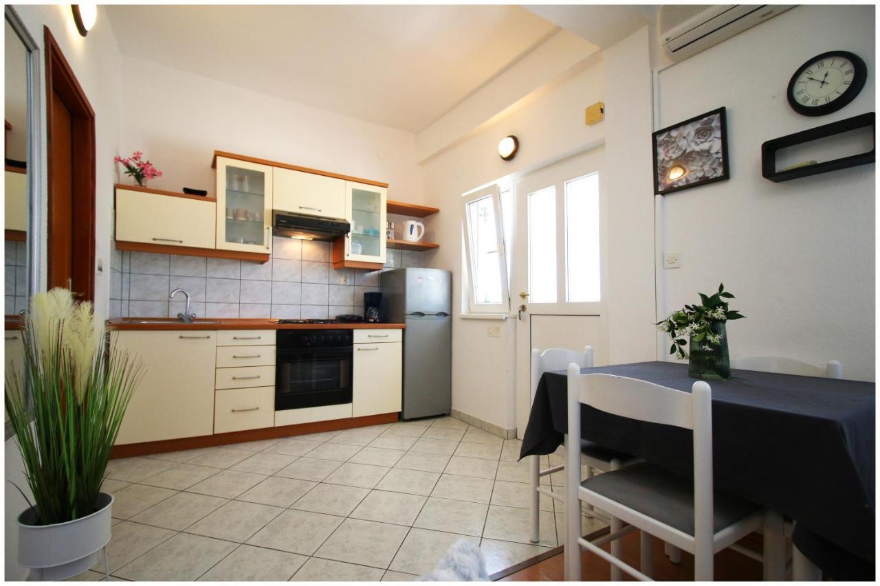 Studio Apartman Elena Primošten Zewnętrze zdjęcie